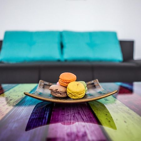 Oasis By The Sea - Summerland Apartment Mamaia Dış mekan fotoğraf