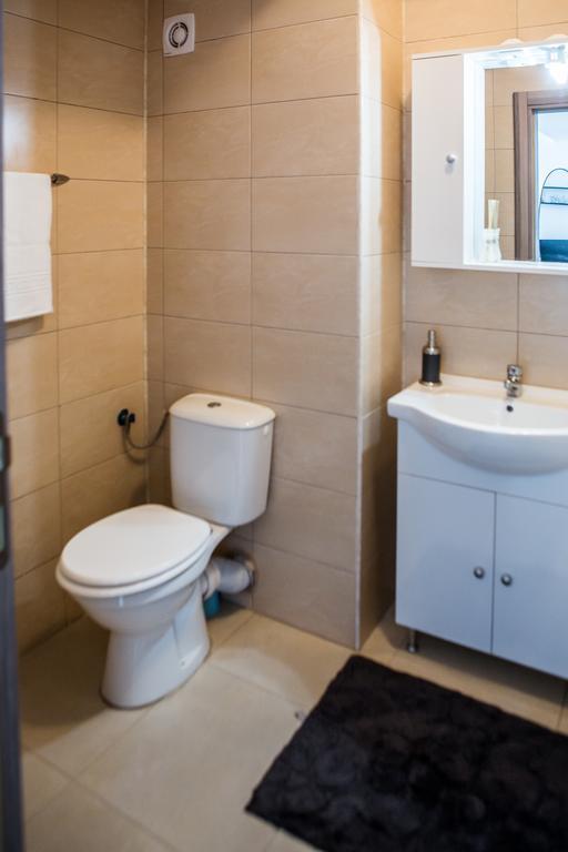 Oasis By The Sea - Summerland Apartment Mamaia Dış mekan fotoğraf
