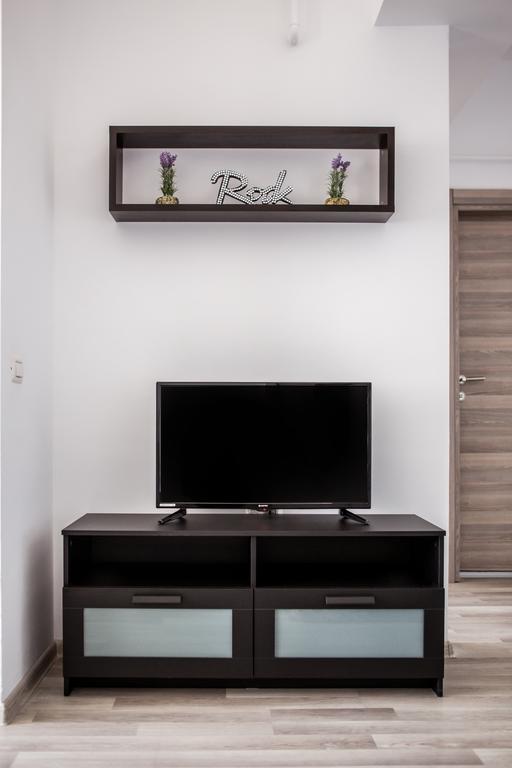 Oasis By The Sea - Summerland Apartment Mamaia Dış mekan fotoğraf