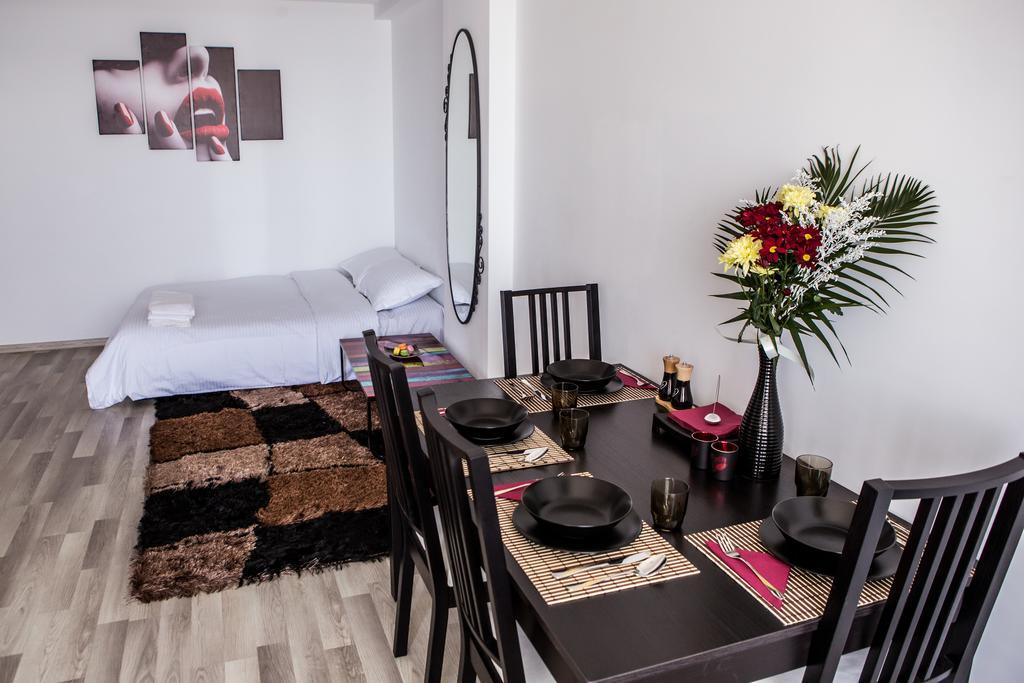 Oasis By The Sea - Summerland Apartment Mamaia Dış mekan fotoğraf